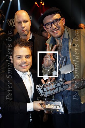 Ede 21 januari 2011
Finale van TVOH The voice of Holland in Ede gepresenteerd door Wendy v Dijk en Martijn Krabbe. Ben Saunders wint uiteindelijk. Roel v Velsen met Ben
Peter Smulders bv