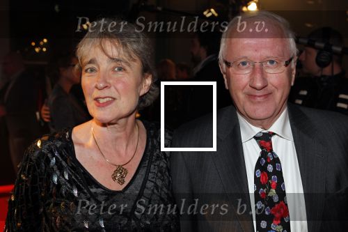 Hilversum 24 januari 2011
Uitreiking van de beeld en geluid awards op het mediapark. Clairy Polak met man
Peter Smulders bv