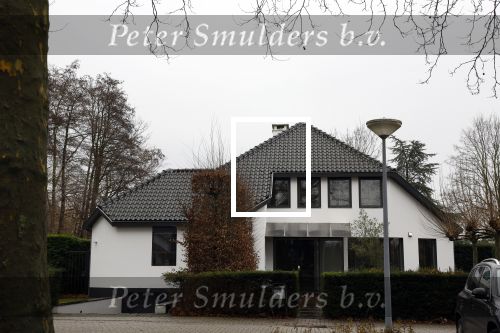 Badhoevedorp 29 december 2021
De nieuwe villa / huis van Daley Blind en zijn vrouw Candy Rae.