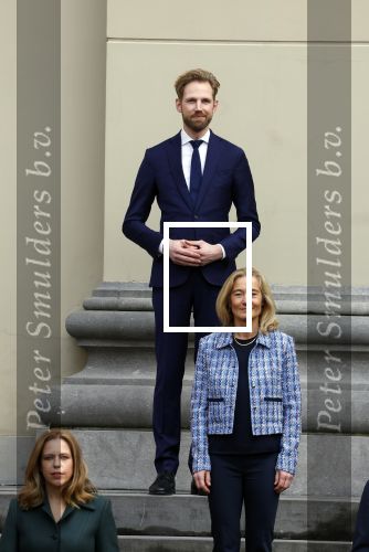 Den haag 10 januari 2022
Balkonscene nieuwe kabinet op paleis Noordeinde.
Koning Willem Alexander Mark Rutte Wopke Hoekstra Hugo de Jonge Kasja ollongren Liesje Schreinemacher Franc Weerwind Dilan Yesilgoz Hanke Bruins Robbert Dijkgraaf Dennis Wiersma Mark Harbers Micky Adriaansens Rob Jetten Henk Staghouwer Christianne v d Wal Karien v Gennip Carola Schouten Ernst Kuipers en Conny Helder .