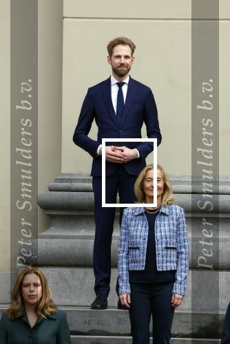 Den haag 10 januari 2022
Balkonscene nieuwe kabinet op paleis Noordeinde.
Koning Willem Alexander Mark Rutte Wopke Hoekstra Hugo de Jonge Kasja ollongren Liesje Schreinemacher Franc Weerwind Dilan Yesilgoz Hanke Bruins Robbert Dijkgraaf Dennis Wiersma Mark Harbers Micky Adriaansens Rob Jetten Henk Staghouwer Christianne v d Wal Karien v Gennip Carola Schouten Ernst Kuipers en Conny Helder .
