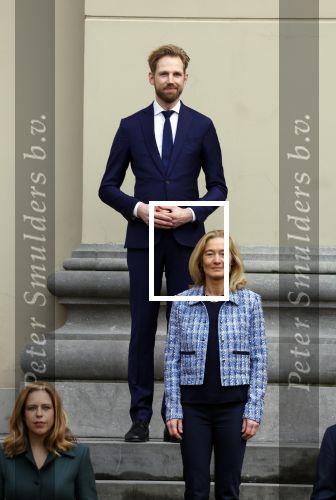 Den haag 10 januari 2022
Balkonscene nieuwe kabinet op paleis Noordeinde.
Koning Willem Alexander Mark Rutte Wopke Hoekstra Hugo de Jonge Kasja ollongren Liesje Schreinemacher Franc Weerwind Dilan Yesilgoz Hanke Bruins Robbert Dijkgraaf Dennis Wiersma Mark Harbers Micky Adriaansens Rob Jetten Henk Staghouwer Christianne v d Wal Karien v Gennip Carola Schouten Ernst Kuipers en Conny Helder .
