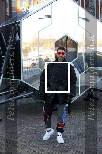 Amsterdam 21 december 2021
Dj Don Diablo met zijn NFT kunstwerk bij Moco museum