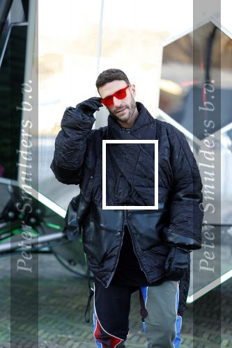 Amsterdam 21 december 2021
Dj Don Diablo met zijn NFT kunstwerk bij Moco museum