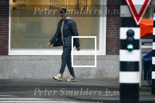 Amsterdam 14 december 2021
Frank Rijkaard wandelend in Amsterdam zuid.