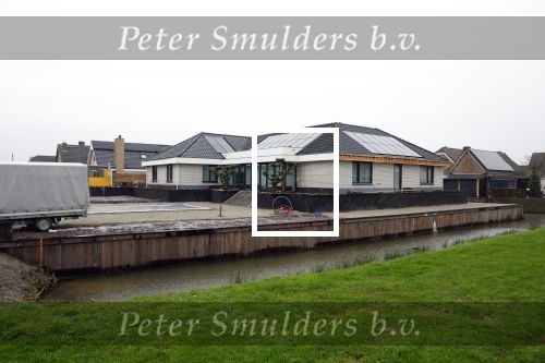 Fijnaart 4 januari 2022
Frans Bauer is al maanden zijn hele huis aan het verbouwen.