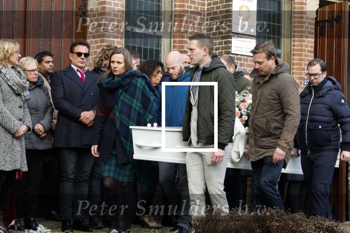 Schagen 11 januari 2022
Begrafenis / dienst van Janny Joling de moeder van Gerard Joling in het centrum van Schagen.