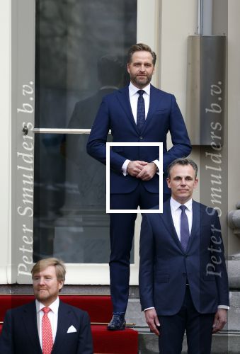 Den haag 10 januari 2022
Balkonscene nieuwe kabinet op paleis Noordeinde.
Koning Willem Alexander Mark Rutte Wopke Hoekstra Hugo de Jonge Kasja ollongren Liesje Schreinemacher Franc Weerwind Dilan Yesilgoz Hanke Bruins Robbert Dijkgraaf Dennis Wiersma Mark Harbers Micky Adriaansens Rob Jetten Henk Staghouwer Christianne v d Wal Karien v Gennip Carola Schouten Ernst Kuipers en Conny Helder .