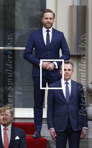 Den haag 10 januari 2022
Balkonscene nieuwe kabinet op paleis Noordeinde.
Koning Willem Alexander Mark Rutte Wopke Hoekstra Hugo de Jonge Kasja ollongren Liesje Schreinemacher Franc Weerwind Dilan Yesilgoz Hanke Bruins Robbert Dijkgraaf Dennis Wiersma Mark Harbers Micky Adriaansens Rob Jetten Henk Staghouwer Christianne v d Wal Karien v Gennip Carola Schouten Ernst Kuipers en Conny Helder .