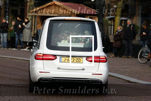 Schagen 11 januari 2022
Begrafenis / dienst van Janny Joling de moeder van Gerard Joling in het centrum van Schagen.