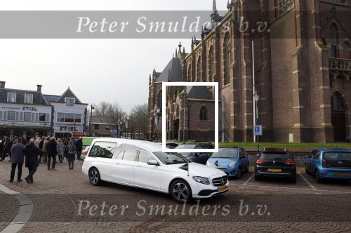 Schagen 11 januari 2022
Begrafenis / dienst van Janny Joling de moeder van Gerard Joling in het centrum van Schagen.