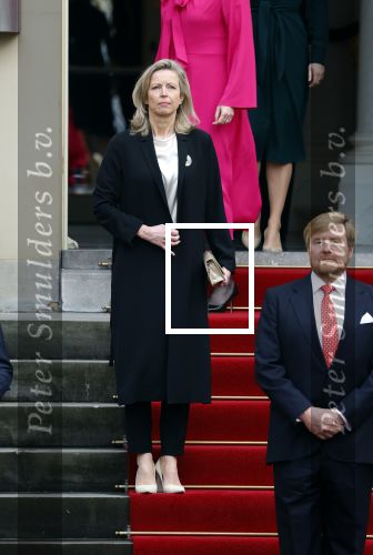 Den haag 10 januari 2022
Balkonscene nieuwe kabinet op paleis Noordeinde.
Koning Willem Alexander Mark Rutte Wopke Hoekstra Hugo de Jonge Kasja ollongren Liesje Schreinemacher Franc Weerwind Dilan Yesilgoz Hanke Bruins Robbert Dijkgraaf Dennis Wiersma Mark Harbers Micky Adriaansens Rob Jetten Henk Staghouwer Christianne v d Wal Karien v Gennip Carola Schouten Ernst Kuipers en Conny Helder .
