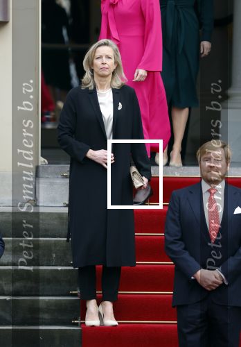 Den haag 10 januari 2022
Balkonscene nieuwe kabinet op paleis Noordeinde.
Koning Willem Alexander Mark Rutte Wopke Hoekstra Hugo de Jonge Kasja ollongren Liesje Schreinemacher Franc Weerwind Dilan Yesilgoz Hanke Bruins Robbert Dijkgraaf Dennis Wiersma Mark Harbers Micky Adriaansens Rob Jetten Henk Staghouwer Christianne v d Wal Karien v Gennip Carola Schouten Ernst Kuipers en Conny Helder .