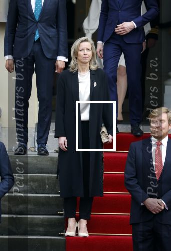 Den haag 10 januari 2022
Balkonscene nieuwe kabinet op paleis Noordeinde.
Koning Willem Alexander Mark Rutte Wopke Hoekstra Hugo de Jonge Kasja ollongren Liesje Schreinemacher Franc Weerwind Dilan Yesilgoz Hanke Bruins Robbert Dijkgraaf Dennis Wiersma Mark Harbers Micky Adriaansens Rob Jetten Henk Staghouwer Christianne v d Wal Karien v Gennip Carola Schouten Ernst Kuipers en Conny Helder .