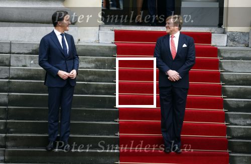 Den haag 10 januari 2022
Balkonscene nieuwe kabinet op paleis Noordeinde.
Koning Willem Alexander Mark Rutte Wopke Hoekstra Hugo de Jonge Kasja ollongren Liesje Schreinemacher Franc Weerwind Dilan Yesilgoz Hanke Bruins Robbert Dijkgraaf Dennis Wiersma Mark Harbers Micky Adriaansens Rob Jetten Henk Staghouwer Christianne v d Wal Karien v Gennip Carola Schouten Ernst Kuipers en Conny Helder .
