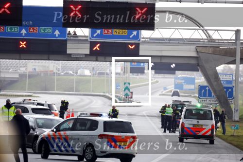 Maarssen 6 januari 2021
De A2 bij Maarssen is 2 uur afgesloten geweest na een achtervolging wat met mogelijke aanslag op John v d Heuvel te maken had.