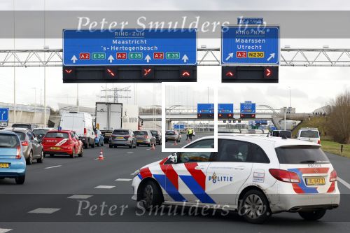 Maarssen 6 januari 2021
De A2 bij Maarssen is 2 uur afgesloten geweest na een achtervolging wat met mogelijke aanslag op John v d Heuvel te maken had.