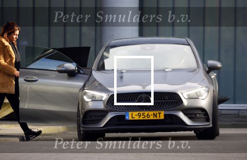 Schiphol Mijdrecht 20 december 2021
Andre Hazes en zijn neef en beste vriend Djarno Hofland worden door Rachel hazes opgehaald op Schiphol na een vakantie naar Las Vegas en Los Angeles. Daarna rijden Andre en zijn moeder naar haar huis in Mijdrecht.