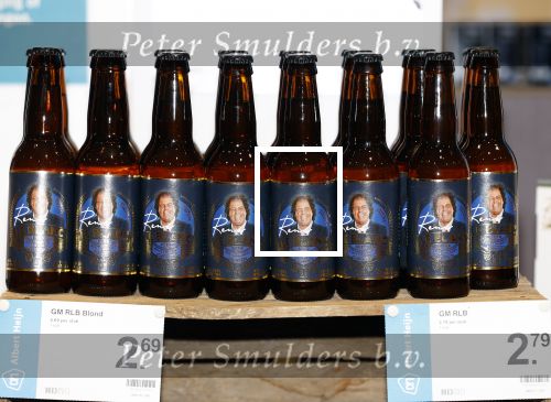 Elst 15 december 2021
Rene Leblanc en zijn vouw in de Albert Heijn met zijn bier .