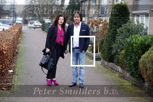 Elst 15 december 2021
Rene Leblanc en zijn vouw in de Albert Heijn met zijn bier .
