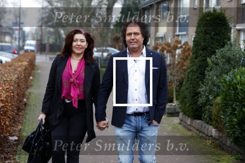 Elst 15 december 2021
Rene Leblanc en zijn vouw in de Albert Heijn met zijn bier .