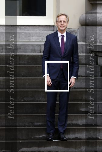 Den haag 10 januari 2022
Balkonscene nieuwe kabinet op paleis Noordeinde.
Koning Willem Alexander Mark Rutte Wopke Hoekstra Hugo de Jonge Kasja ollongren Liesje Schreinemacher Franc Weerwind Dilan Yesilgoz Hanke Bruins Robbert Dijkgraaf Dennis Wiersma Mark Harbers Micky Adriaansens Rob Jetten Henk Staghouwer Christianne v d Wal Karien v Gennip Carola Schouten Ernst Kuipers en Conny Helder .