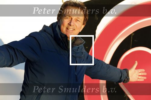 Amsterdam 21 december 2021
Robert ten Brink en zijn vrouw bij opnames all you need is love op museumplein.