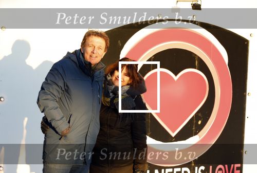 Amsterdam 21 december 2021
Robert ten Brink en zijn vrouw bij opnames all you need is love op museumplein.