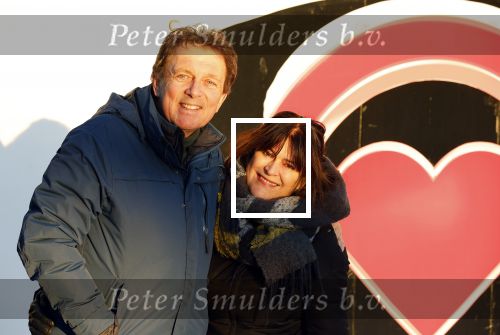 Amsterdam 21 december 2021
Robert ten Brink en zijn vrouw bij opnames all you need is love op museumplein.