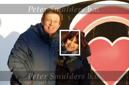 Amsterdam 21 december 2021
Robert ten Brink en zijn vrouw bij opnames all you need is love op museumplein.