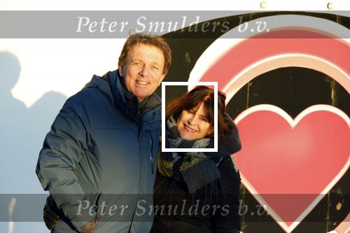 Amsterdam 21 december 2021
Robert ten Brink en zijn vrouw bij opnames all you need is love op museumplein.