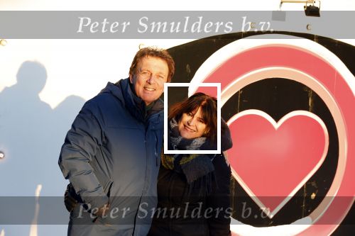 Amsterdam 21 december 2021
Robert ten Brink en zijn vrouw bij opnames all you need is love op museumplein.