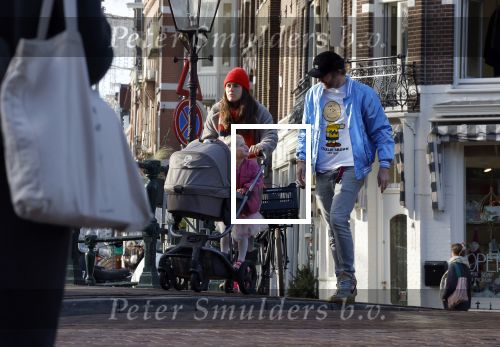 Amsterdam 3 januari 2021
Sander lantiga en zijn vrouw aan het wandelen met hun dochter en baby