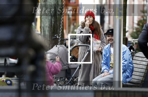 Amsterdam 3 januari 2021
Sander lantiga en zijn vrouw aan het wandelen met hun dochter en baby