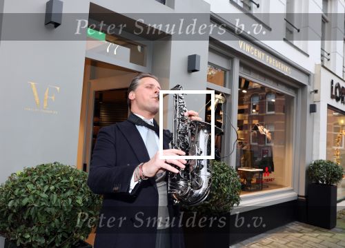 Amsterdam 4 december 2021
Opening winkel Layer in Amsterdam zuid.
Saxofonist