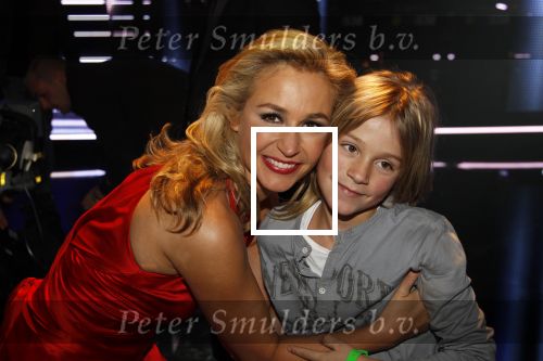 Ede 21 januari 2011
Finale van TVOH The voice of Holland in Ede gepresenteerd door Wendy v Dijk en Martijn Krabbe. Ben Saunders wint uiteindelijk. Wendy werd om 12 uur 40 en Erland Galjaard en Sem v Dijk waren erbij
Peter Smulders bv