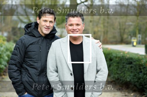 Amsterdam 18 december 2021
Wolter Kroes en zijn broer aan het wanelen in het vondelpark.