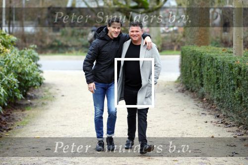 Amsterdam 18 december 2021
Wolter Kroes en zijn broer aan het wanelen in het vondelpark.