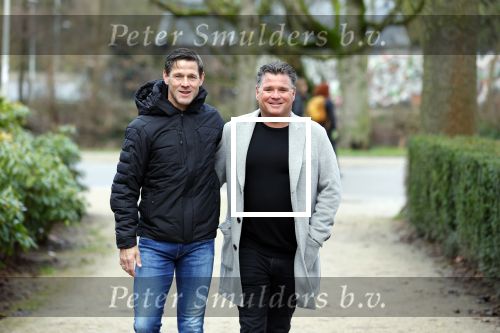 Amsterdam 18 december 2021
Wolter Kroes en zijn broer aan het wanelen in het vondelpark.