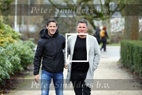 Amsterdam 18 december 2021
Wolter Kroes en zijn broer aan het wanelen in het vondelpark.