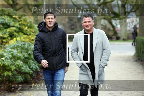 Amsterdam 18 december 2021
Wolter Kroes en zijn broer aan het wanelen in het vondelpark.