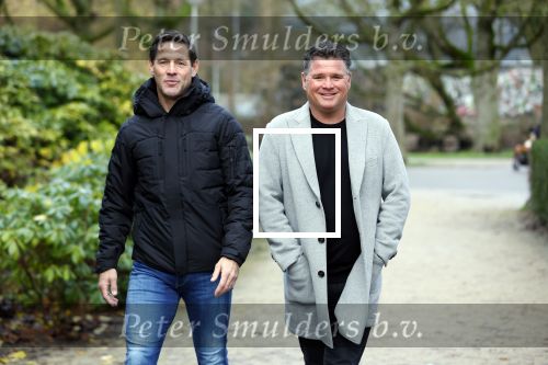 Amsterdam 18 december 2021
Wolter Kroes en zijn broer aan het wanelen in het vondelpark.