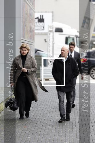 Hilversum 29 december 2022
Bij Beeld en Geluid op het mediapark  konden mensen afscheid nemen van Han Peekel . Dennis Jansen en Angela de Jong