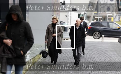 Hilversum 29 december 2022
Bij Beeld en Geluid op het mediapark  konden mensen afscheid nemen van Han Peekel . Dennis Jansen en Angela de Jong