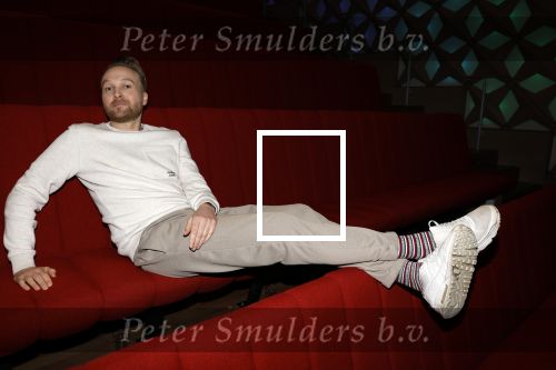 Hilversum 9 januari 2023
Arjan Lubach wordt bij beeld en Geluid gekozen tot mediapersoon van 2022. Andre v Duin reikt hem de prijs uit .