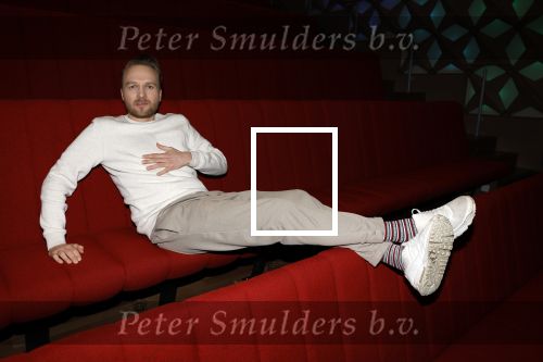 Hilversum 9 januari 2023
Arjan Lubach wordt bij beeld en Geluid gekozen tot mediapersoon van 2022. Andre v Duin reikt hem de prijs uit .