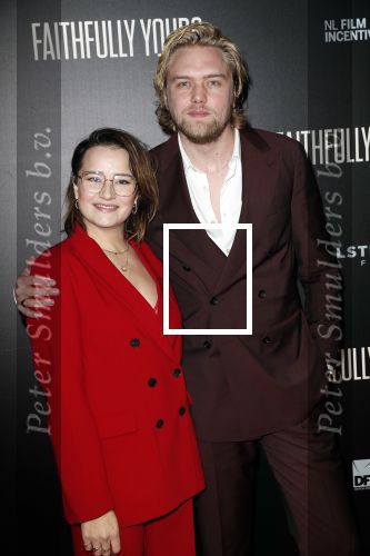 Amsterdam 19 december 2022
Premiere Faithfully Yours in Tuschinski
Barbara Sloesen met partner Joost Hofman
