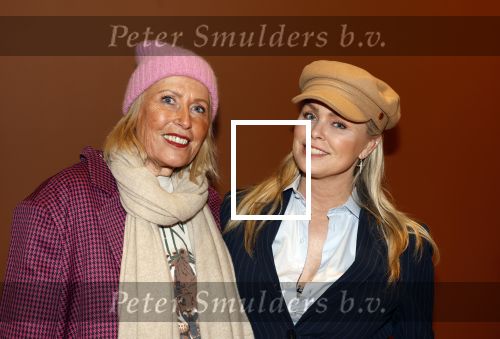 Amsterdam 23 december 2022
Premiere Francis v Broekhuizen in Beurs v Berlage.
Bridget maasland met moeder