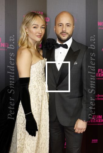 Amsterdam 16 januari 2023
Premiere Fijn weekend in Tuschinski.
De cast bestaat uit oa Sarah Chronis Carolien Spoor Jon karthaus Lisa Zweerman Steef de Bot Kay Greidanus en Aus Greidanus sr.