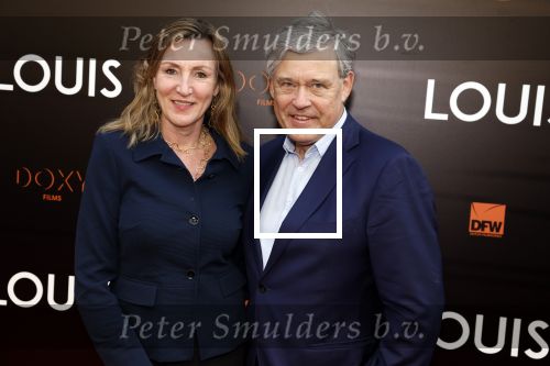Amsterdam 11 april 2022
Premiere documentaire Louis  over het leven van Louis v Gaal in Tuschinski. Louis kwam samen met zijn vrouw Truus. Charles Groenhuizen met vrouw